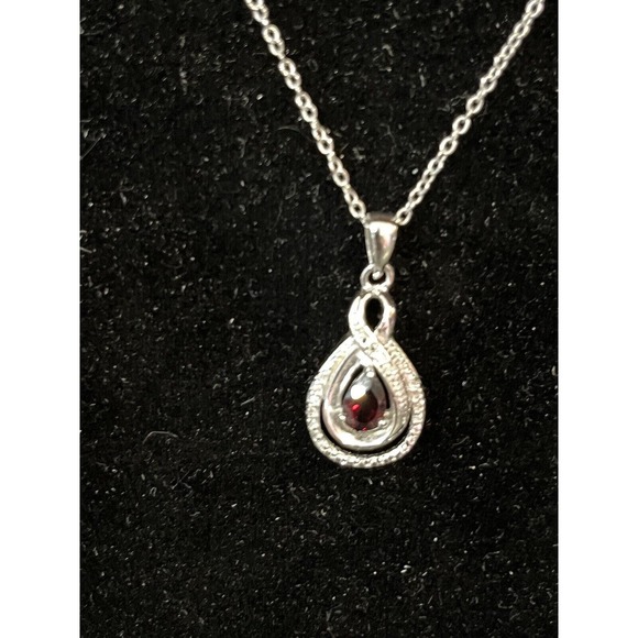 925 Sterling Silver & Garnet Charm Pendant on Round Chain w/Matching Earrings - Picture 2 of 6